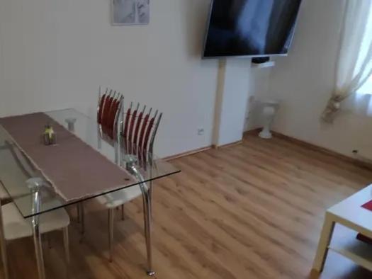 Apartman 404 Яхимов Екстериор снимка